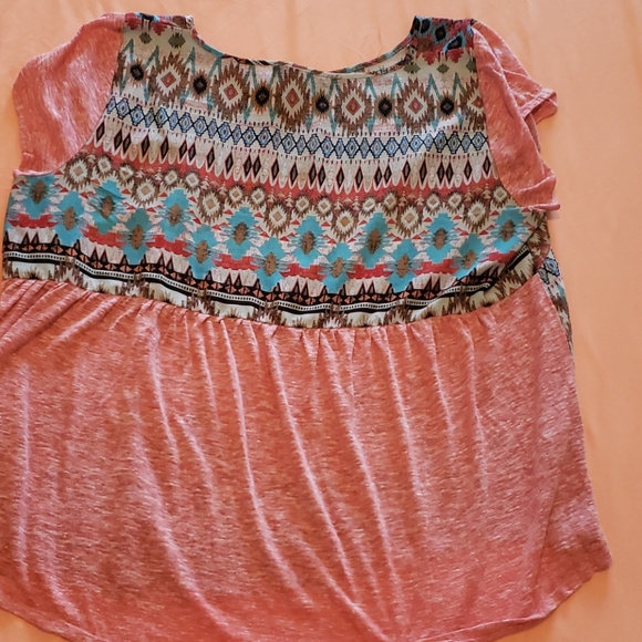 Aztec top - Picture 2 of 3